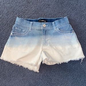 Girls 10 faded shorts